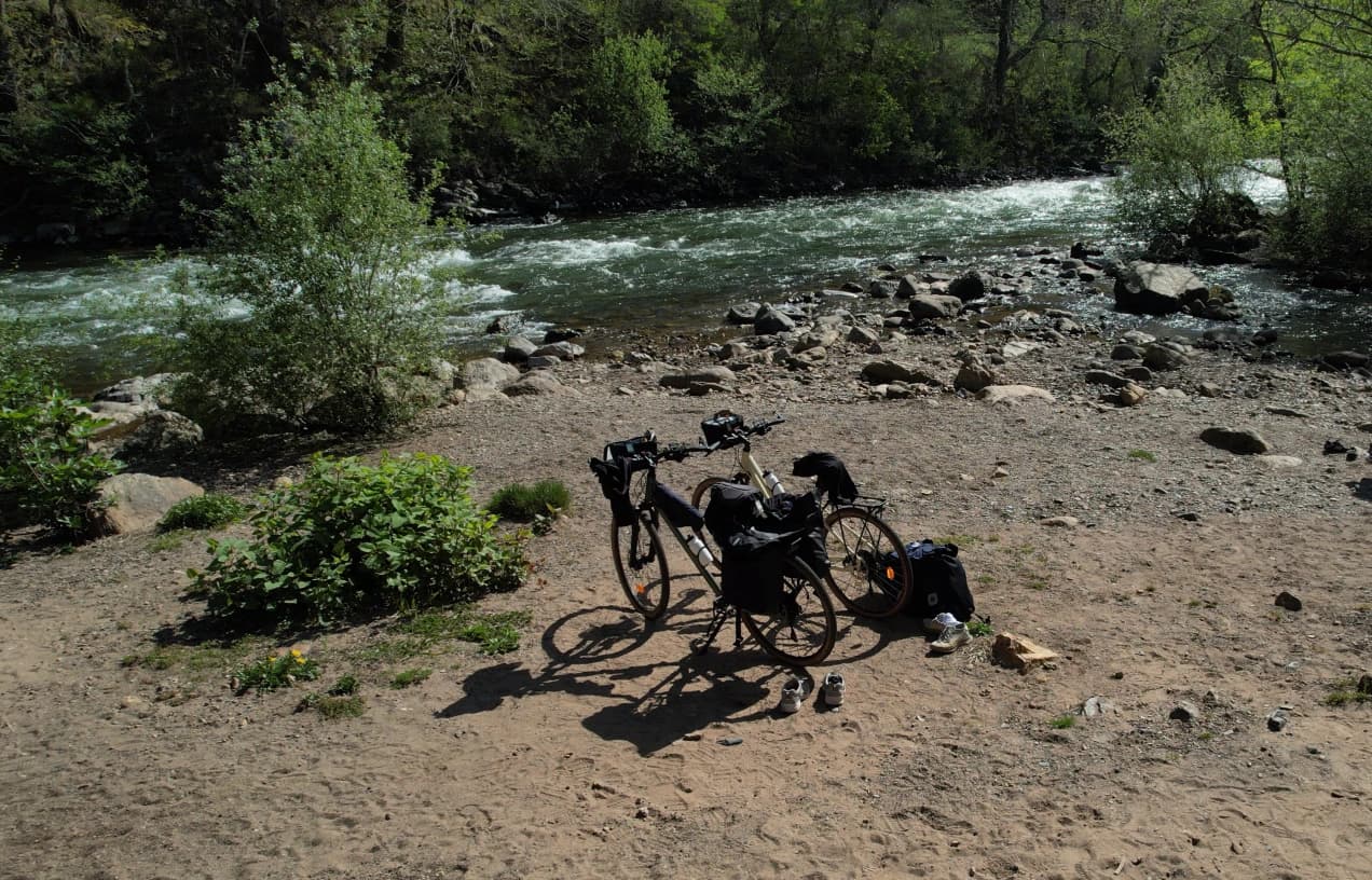 Bikepacking and cycling tourism: what are the differences when it comes to traveling by bike?